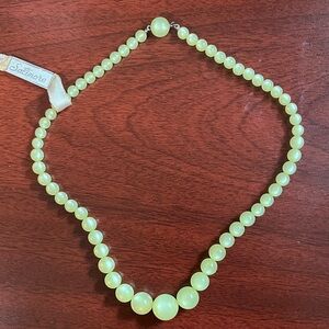 Vintage Richelieu Satinore simulated pearl choker